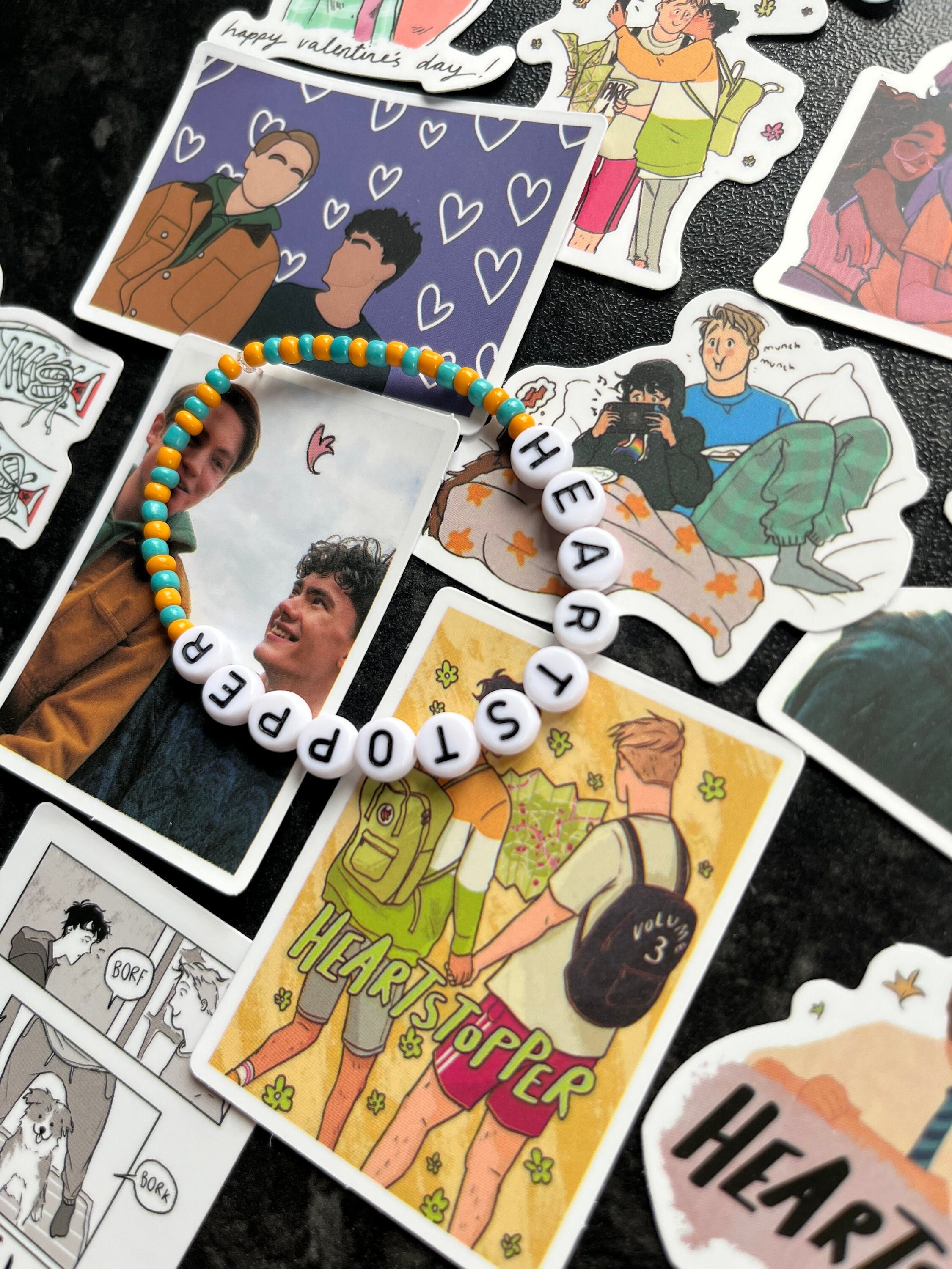 Pulsera inspirada en Heartstopper: ¡elige tus colores!