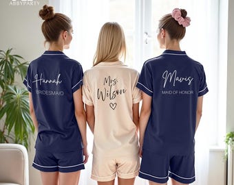 カスタムレディースパジャマセット、花嫁パジャマ、ホリデーパジャマ、ミセスパジャマ、花嫁介添人へのプロポーズギフト、女性用パジャマ、女の子への誕生日ギフト -DE