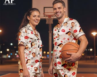 Personalisierte Familie Matching Pyjamas, Valentinstag PJs, Jubiläum Nachtwäsche, Geschenke für Paare, Hochzeitspyjamas, Flitterwochen Geschenke