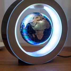 Magnetic globe -  Italia
