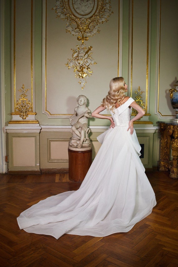 Vestido de novia blanco roto con cola desmontable, vestido de