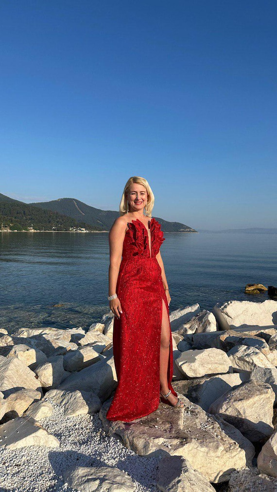 Red Prom Dress, Lace Up Corset Dress, Sparkly Ball Gown, Wiggle Tiered Maxi Dress, Gorgeus Gothic Glitter Dress, Sequin Beaded Superstar Red Prom Dress, Lace Up Corset Dress, Sparkly Ball Gown, Wiggle Tiered Maxi Dress, Gorgeus Gothic Glitter Dress, Sequin Beaded Superstar