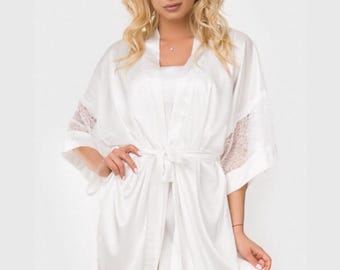 Set Of Silk Robe Handmade Gift, Custom Bridesmaids Robes, Lace Wedding Lingerie, Bridal Shower Gift, Maid Of Honor Robe, Bridal Party Robes