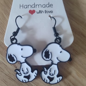 Snoopy earrings