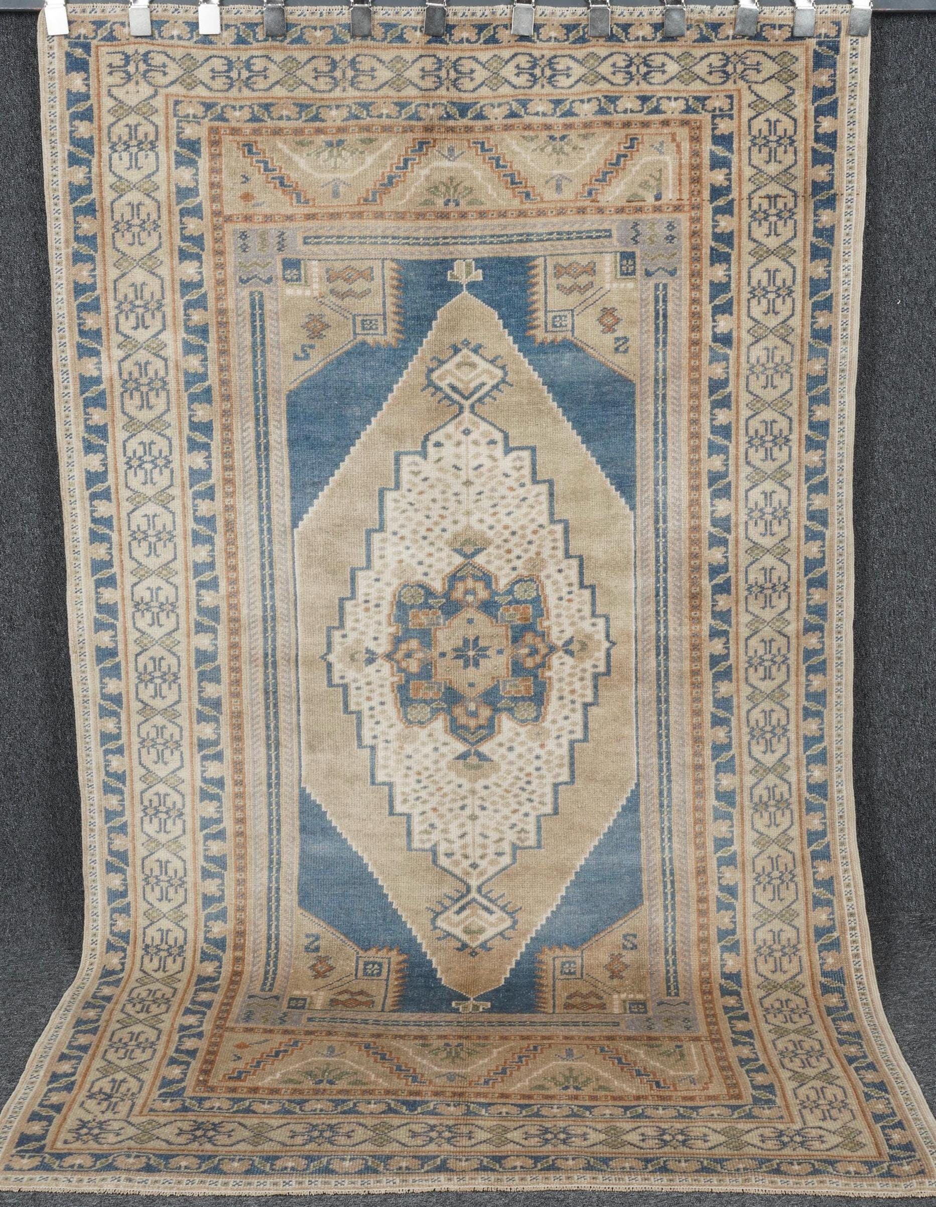 Alfombra vintage de lana de Anatolia (1,3 x 1,8 m): pequeña alfombra turca Oushak