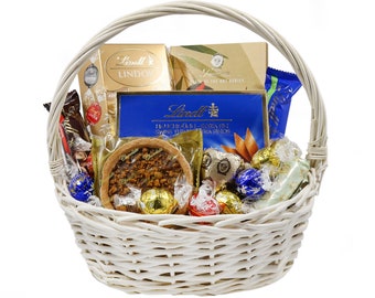 Cesta de regalo con delicias de chocolate y Lindt , Caja de regalo de chocolate para cada ocasión , Caja de chocolate