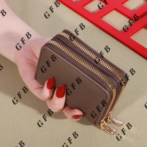 Cartera corta para mujer con cierre transparente. Estampado de lichi. Cartera de piel con ranuras para múltiples tarjetas Manaia, gran capacidad, moderna