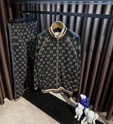 gucci tracksuit mens