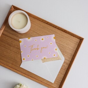 Carte de remerciement Daisy, remerciement floral, carte de remerciement imprimable, carte de voeux modifiable, carte de gratitude florale, papeterie numérique