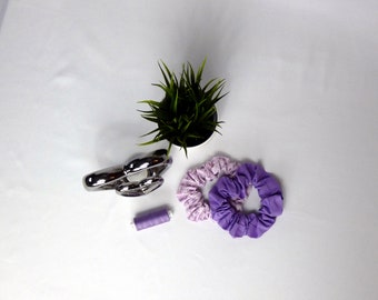 Purple Daisy scrunchie hair tie set x 2