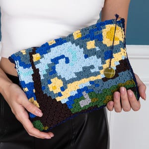 SMALL CANVAS CLUTCH THE NIGHT IS NOIR