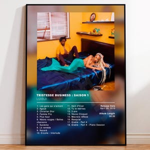 Poster dell'album Tristesse Business Stagione 1 di Luidji, poster rap, copertina dell'album, grafica murale dell'album, poster del rapper, rap francese