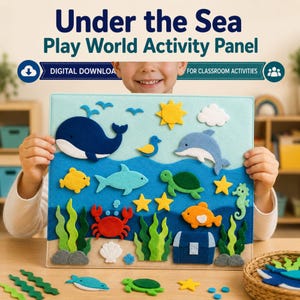 Può includere: Un pannello attività in feltro quadrato intitolato Under the Sea Play World Activity Panel. La tavola presenta una scena oceanica blu con una balena blu scuro, un delfino azzurro, una tartaruga verde, un granchio rosso, un pesce giallo e un forziere.