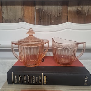 Jeannette Glass pink depression creamer and sugar set.