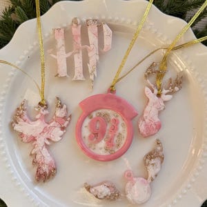Decorazioni natalizie di Harry Potter fatte a mano: set in resina rosa e oro
