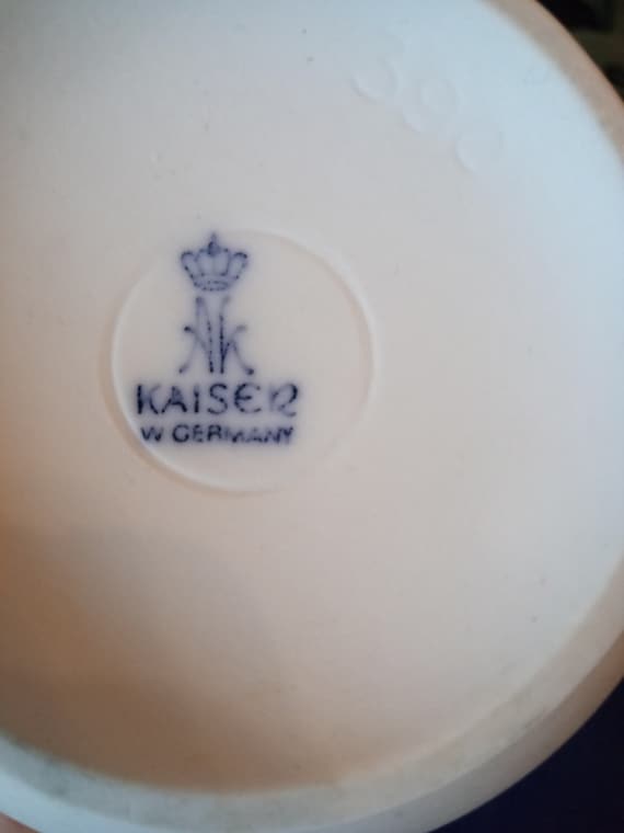 AK Kaiser Biscuit Porcelain Handle Vase W. Germany Brand: From 1970-