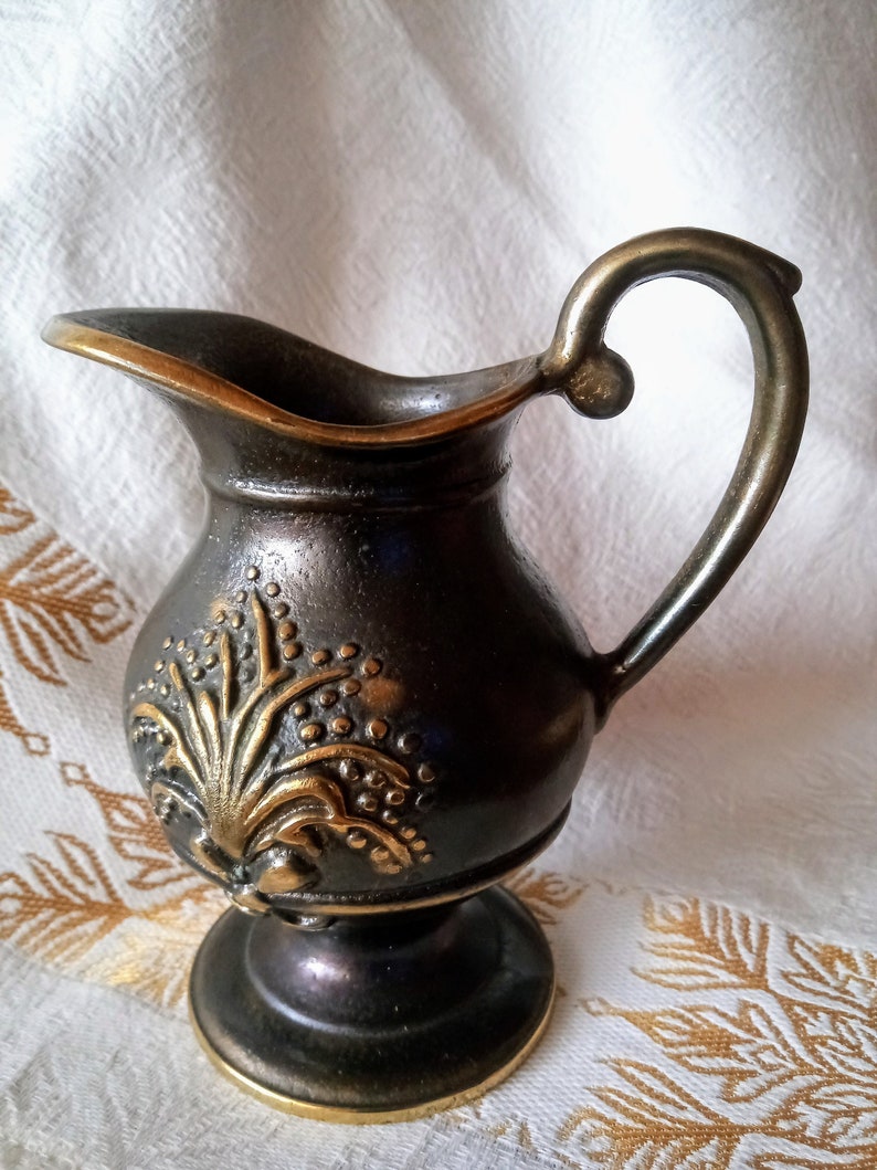 cruche/cruche à lait en bronze vintage image 1