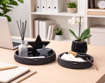 Crochet Tray Pattern PDF – Round Leather Base Basket Pattern – Decorative Storage Tray – Modern Home Decor Organizer – Beginner Friendly DIY