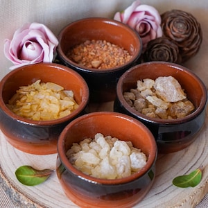 100% natural grain incense: Copal, Colophony, Damar and Benzoe