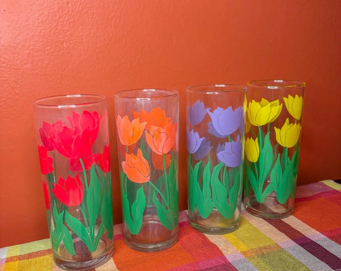 Spring Home Barware Vintage Tulip Glasses, Set of 4 | Midcentury Barware | Spring Floral ...