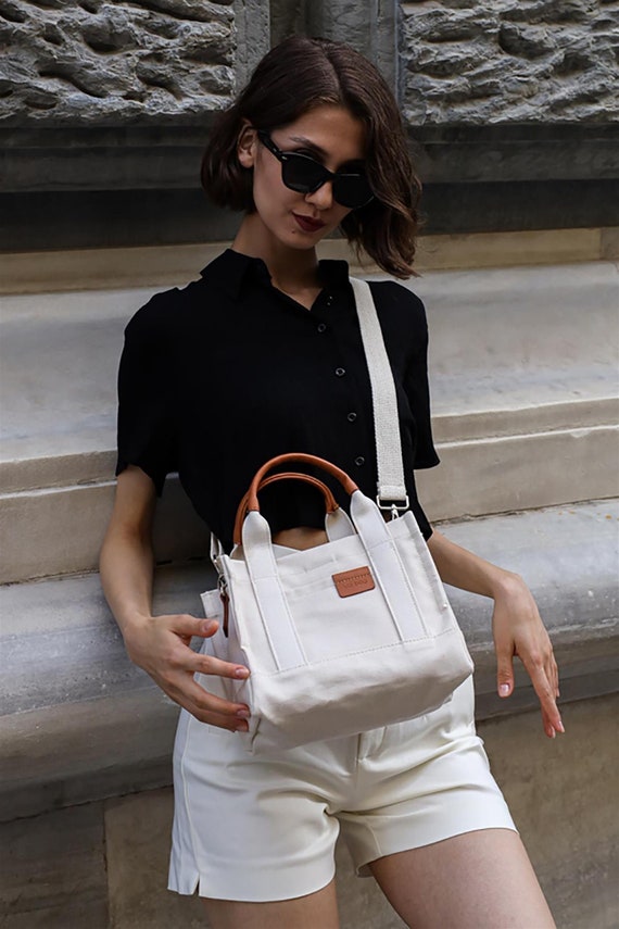 Small canvas purse hotsell