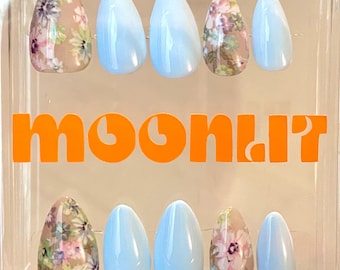 Pastel Blue Flower Bouquet Press On Nails: Elegant Gel Nail Art