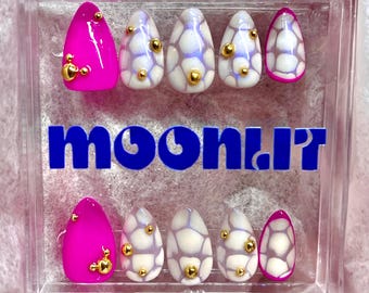 White Tortoise Press On Nails with Pink & Gold Accents | Luxury Nails | Abstract Nails | Handmade Reusable Nails | Summer Nails