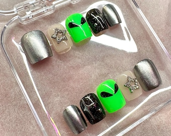Space Alien Chrome Gel Press On Nails | Halloween Nails | XShort to XLong Press On Nails| Luxury Vacation Nails | Y2K Goth Nails