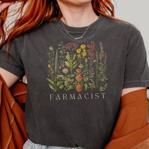 Farmacist Homestead Shirt Vintage Cottage Core Tshirt Raw Milk Shirt Wild Flower Sourdough Crunch Mama Shirt Botanical Floral Aesthetic Gift