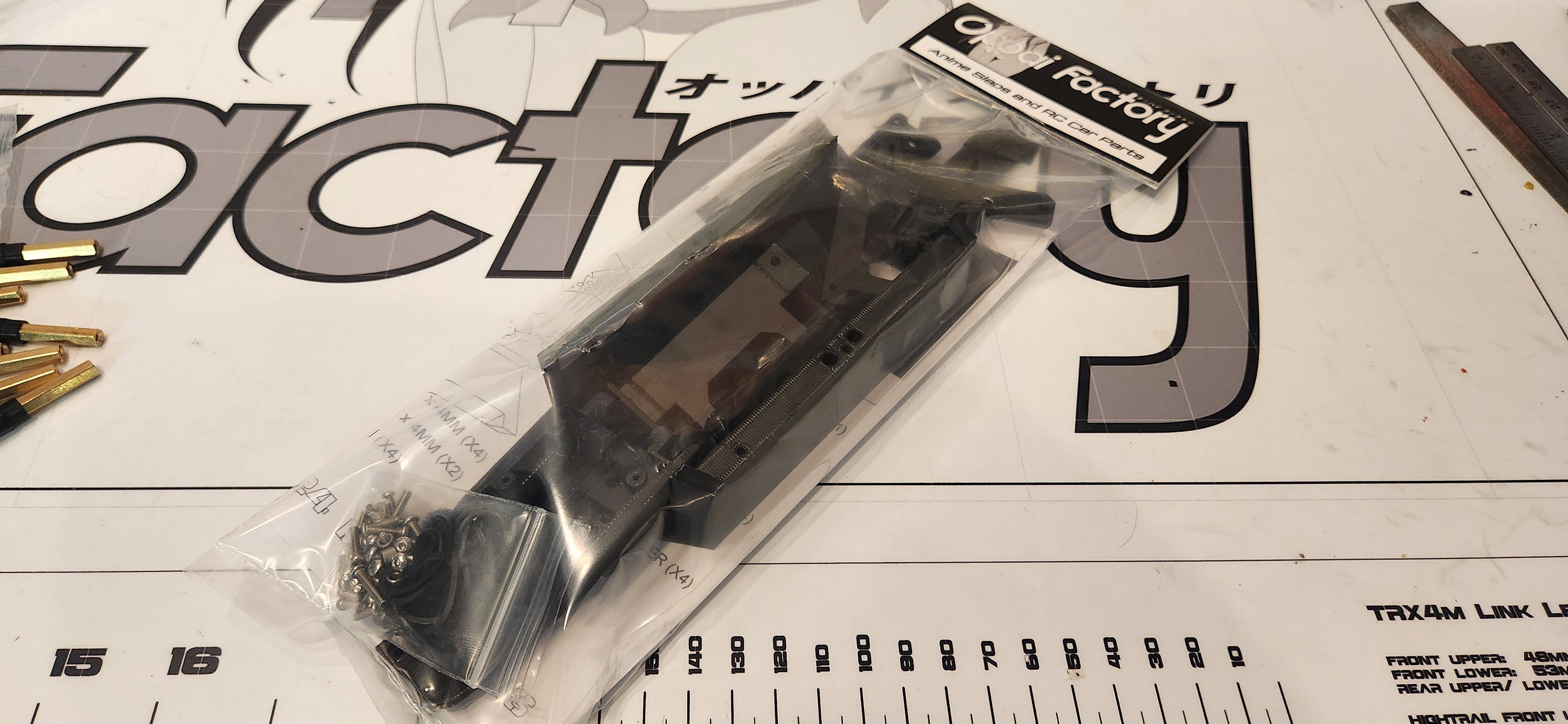 Oppai Factory 1/16 WPL C24 TRX4M+用レトロフィットシャーシ