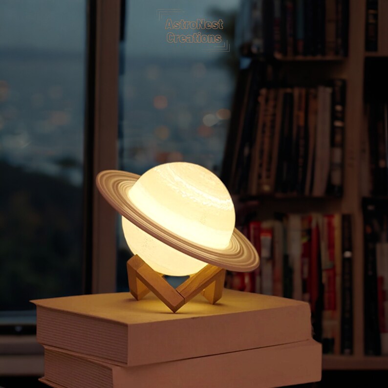 3D-geprinte Saturn-bureaulamp met houten voet Hemels nachtlampje Kosmisch Saturnus Planeet Licht 3D Saturnus ruimtelichten Ruimtegeschenken afbeelding 2