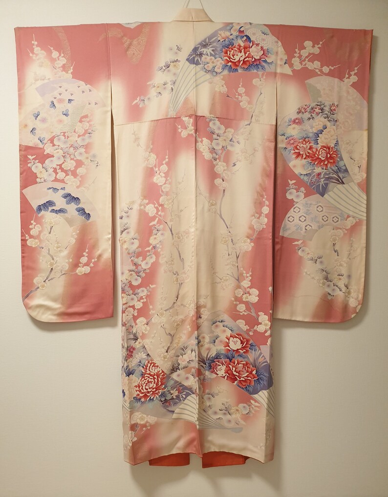 Vintage Japanese Pink Kimono Robe with Fan, Plum Blossoms, Chrysanthemum, Peacock and Golden Embroidery, Pink Furisode, Long-Sleeved Kimono image 1