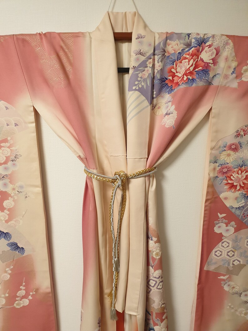 Vintage Japanese Pink Kimono Robe with Fan, Plum Blossoms, Chrysanthemum, Peacock and Golden Embroidery, Pink Furisode, Long-Sleeved Kimono image 4