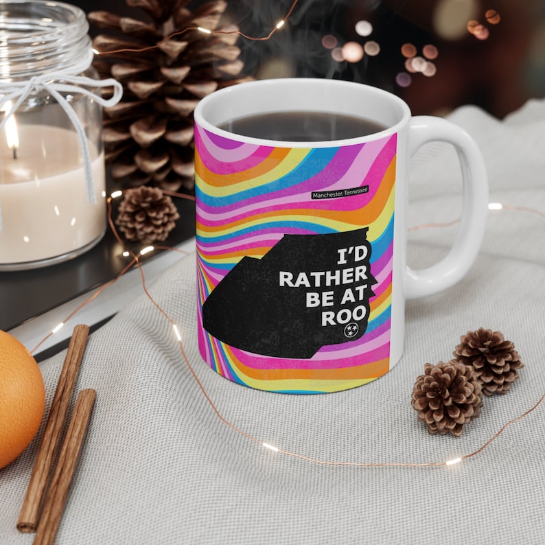 Prefiero estar en Roo - Taza de café de cerámica con temática Bonnaroo / Manchester, Tennessee / 11oz BPA y taza sin plomo imagen 5