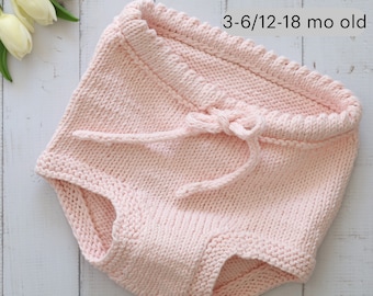 Bloomer pour bébés tricotés à la main pour les 3-6 mois/12-18 mois | Ensemble d'été rose clair pour bébé fille | Cadeau pour bébé | Short pour tout-petit