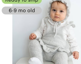 Abbigliamento fatto a mano per neonati di 6-9 mesi / Tuta grigia + cuffia / Completo da bambina / Regalo per neonati / Set da bambina in cashmere