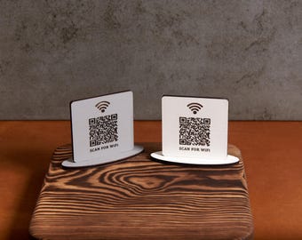 Personalised WiFi QR Code Sign: Airbnb, Guesthouse Freestanding Engraved Scan for WiFi QR-Code Plaque