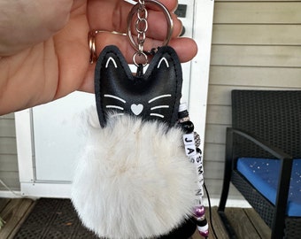 Keychain, Pom Pom, Pom Pom Keychain, Cat, Personalized Keychain, Beaded Keychain, Cat Keychain, White , Backpack Clip, Purse Charm