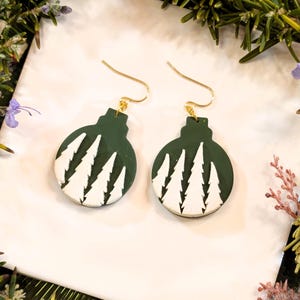Clay Earrings, Christmas Ornament Earrings, White Glitter Tree, Handmade Polymer Clay Jewelry, Green Ornament Earrings, Ornament Earrings