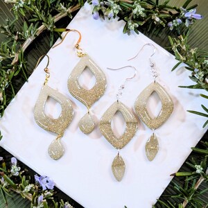 Clay Earring Gold Glitter Sparkling Cream Gradient, Handmade Polymer Clay Jewelry, New Year&#39;s Eve Jewelry, Geometric Earring, NYE