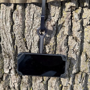 Saddle Hunting Phone Holder: Hands-Free Hook Mount