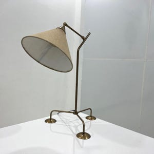 Minimalist Desk Lamp – Modern Study Light for Bedroom, Dorm, or Office