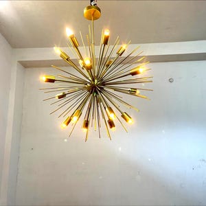 18-punktowy mosiężny żyrandol w kształcie gwiazdy, lampa wisząca Sputnik w stylu mid-century modern do jadalni