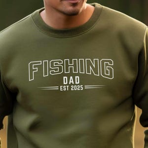 personalize dad fishing sweatshirt, dad to be fish sweatshirt, Father&#39;s day sweatshirt, Daddy fish sweatshirt, Fisherman dad sweater