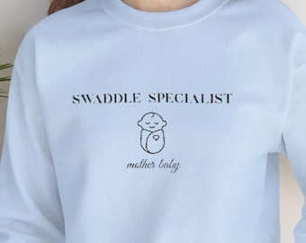 Sudadera bordada de especialista en arrullo: Regalo para madres y enfermeras