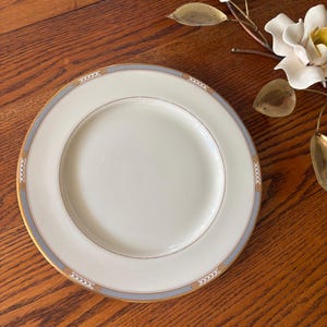 Lenox Mckinley - Etsy