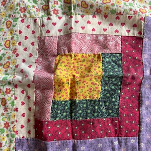 Pillow Cover, Quilted design, Small Calico print, folk art, primitive style, cottage country decor