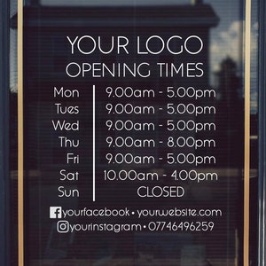 Horarios de apertura con logotipo comercial, calcomanía de vinilo de tienda abierta y cerrada, letrero adhesivo para ventana o puerta de cafetería, horarios de tienda personalizados, anuncio en redes sociales