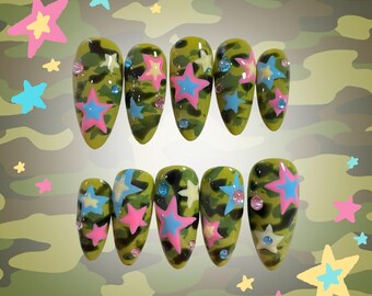 Camo stars- Green camo, y2k, stars, reusable press-on nails