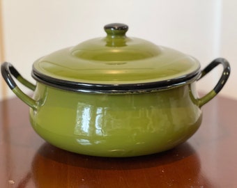 Vintage OTO Enamelware Avocado Green Stock Pot Made in Japan MCM